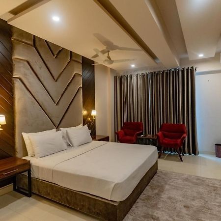 Shelton Guest House Islamabad Exterior photo