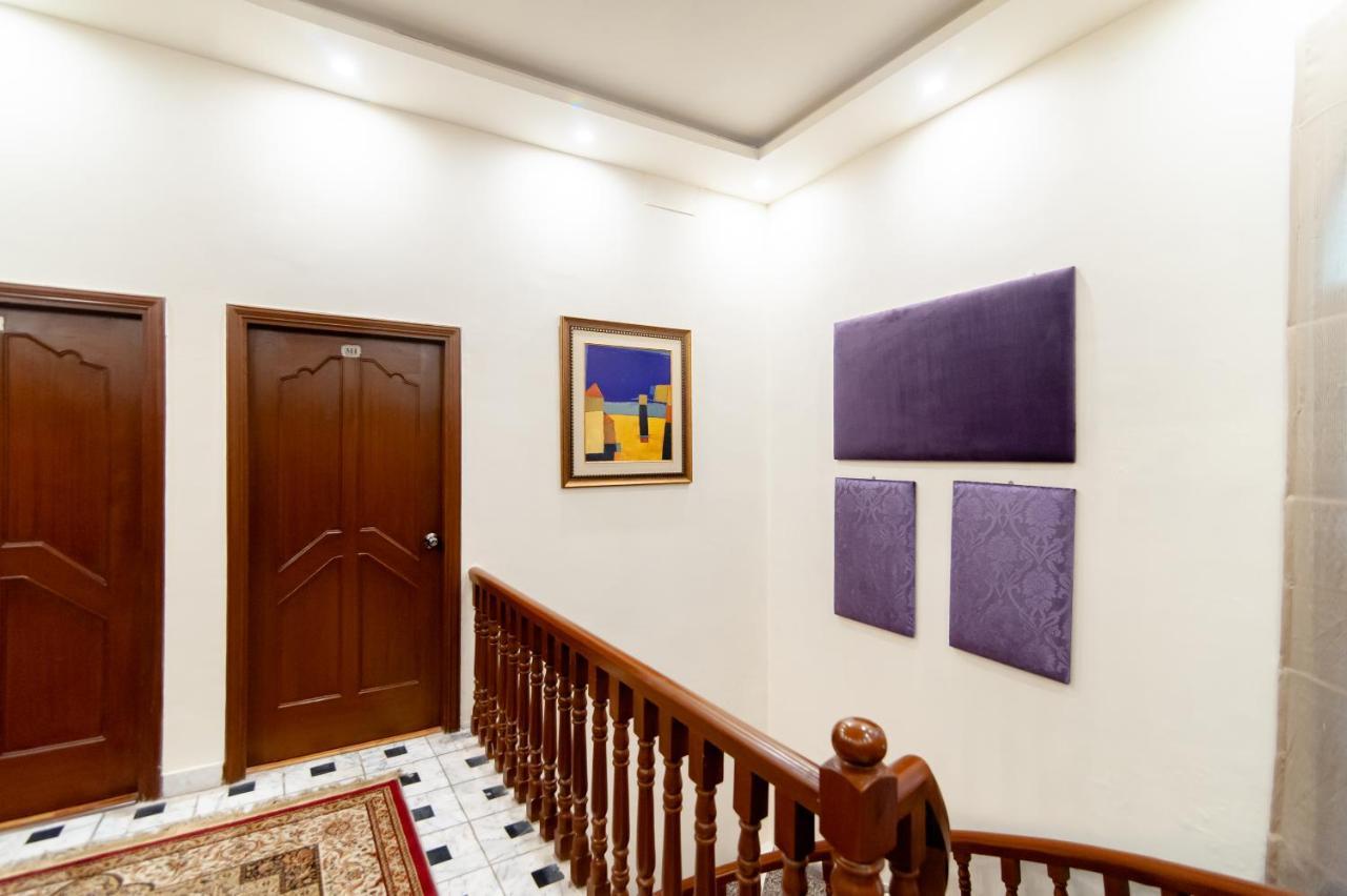 Shelton Guest House Islamabad Exterior photo