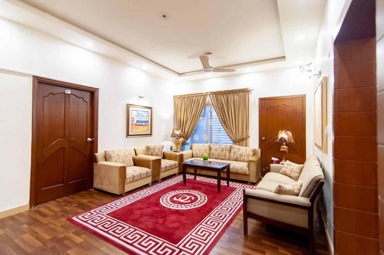 Shelton Guest House Islamabad Exterior photo