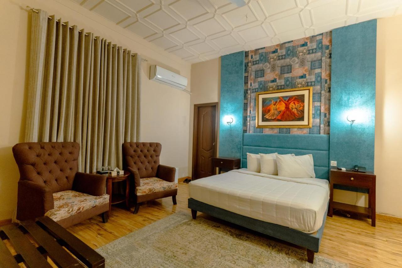 Shelton Guest House Islamabad Exterior photo